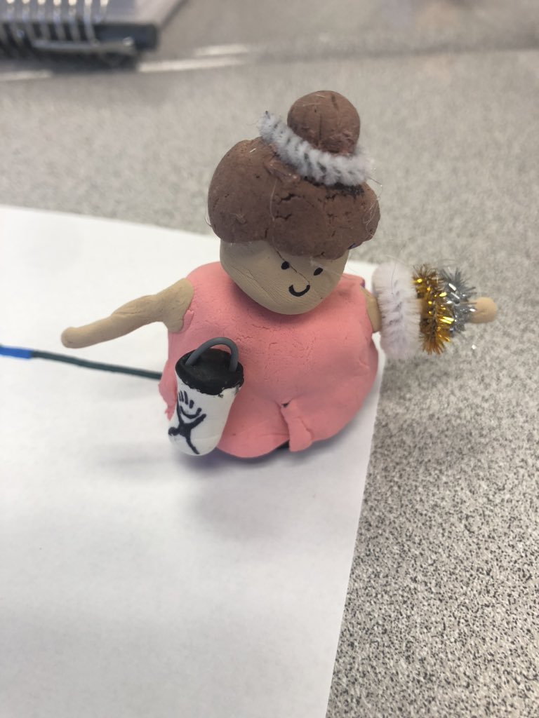 PCMScdc's tweet photo. @Ozobot #hackhalloween entry 4 meet Vsco girl! This 7th grade girls Natalie Hannah &amp; Madi! Originality at its core! Such close attention to detail! Yet another STEM and C.S.  group! #ozosquad @PQ_STEM @PQPrincipal @PQschoolsCTE https://t.co/xaDhFSaW8X