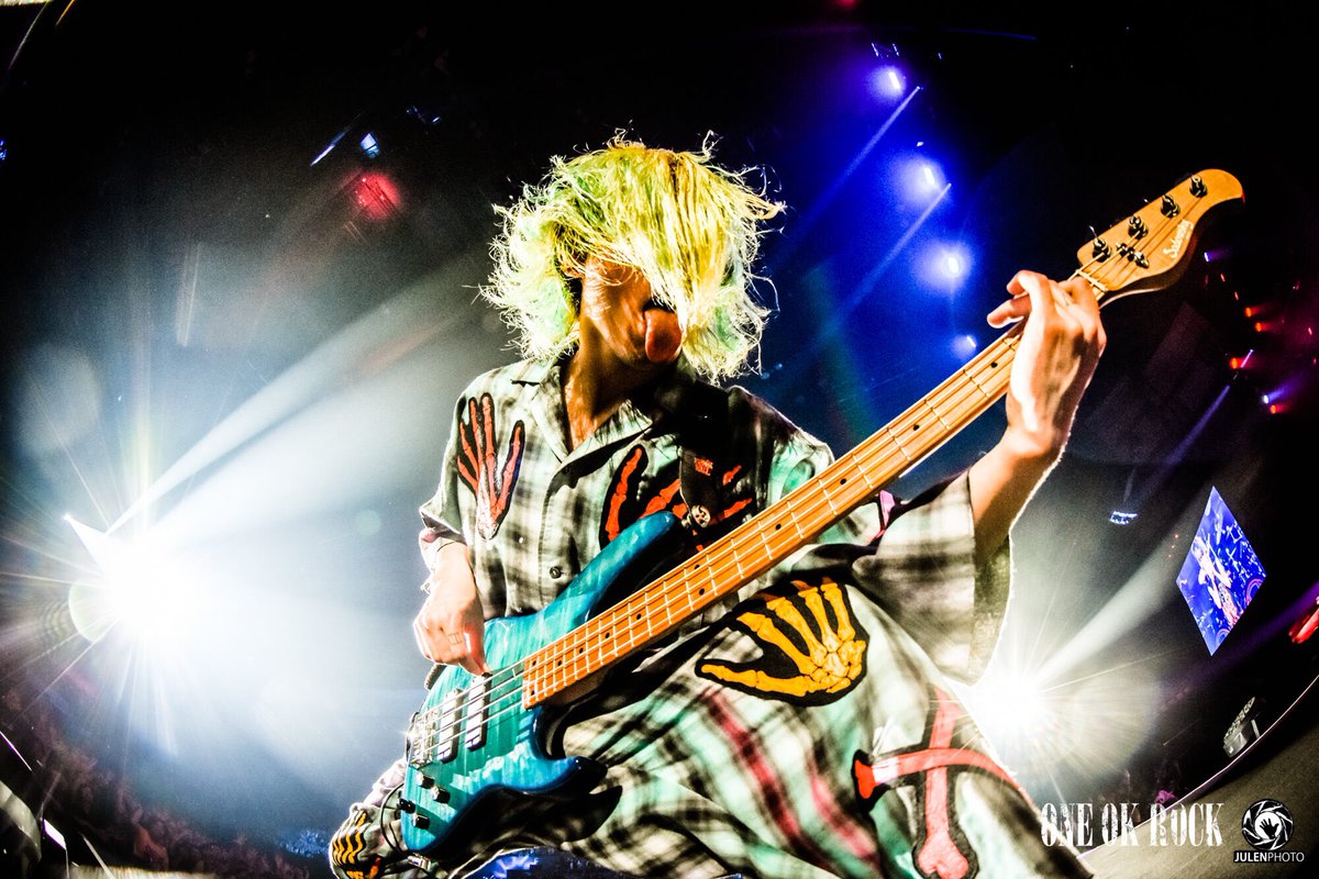 Ryota during @ONEOKROCK_japan’s show at Hiroshima Arena - Day 1 #ONEOKROCK #EyeOfTheStorm #JapanTour #JulenPhoto #TOURDREAMS