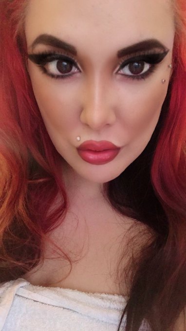 #Leicester tomorrow and Saturday 👻👿🎃 https://t.co/6I7XkmbFan<a href="/tag/leicester"class="tags">#Leicester</a>