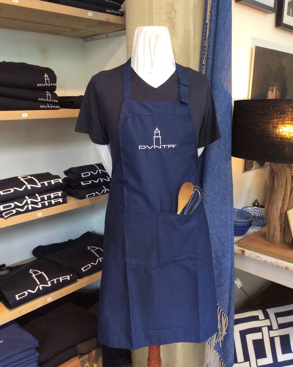 _DVNTR_'s tweet photo. @_DVNTR_ wenst de organisatie van @Deventersmaak de komende dagen veel succes en (kook)plezier 😀. #genieten #deventer #wijnen #eten #HuisVermeer #StMaxime @keizerskroondev #gezelligheid #sfeer #culinair https://t.co/PWa8QGaQXT