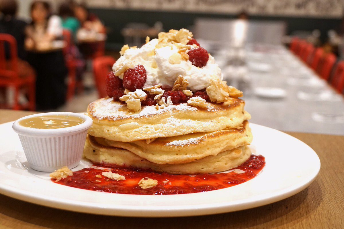 csbjapan's tweet photo. Raspberry Jam Pancakes❤️11/1~11/30

#CLINTONSTREETBAKINGCOMPANY #クリントンストリートベイキングカンパニー #pancakes #パンケーキ #名古屋 #タカシマヤゲートタワーモール #名駅ランチ #鬆餅 #팬케이크 https://t.co/bbgHLZ3zLq