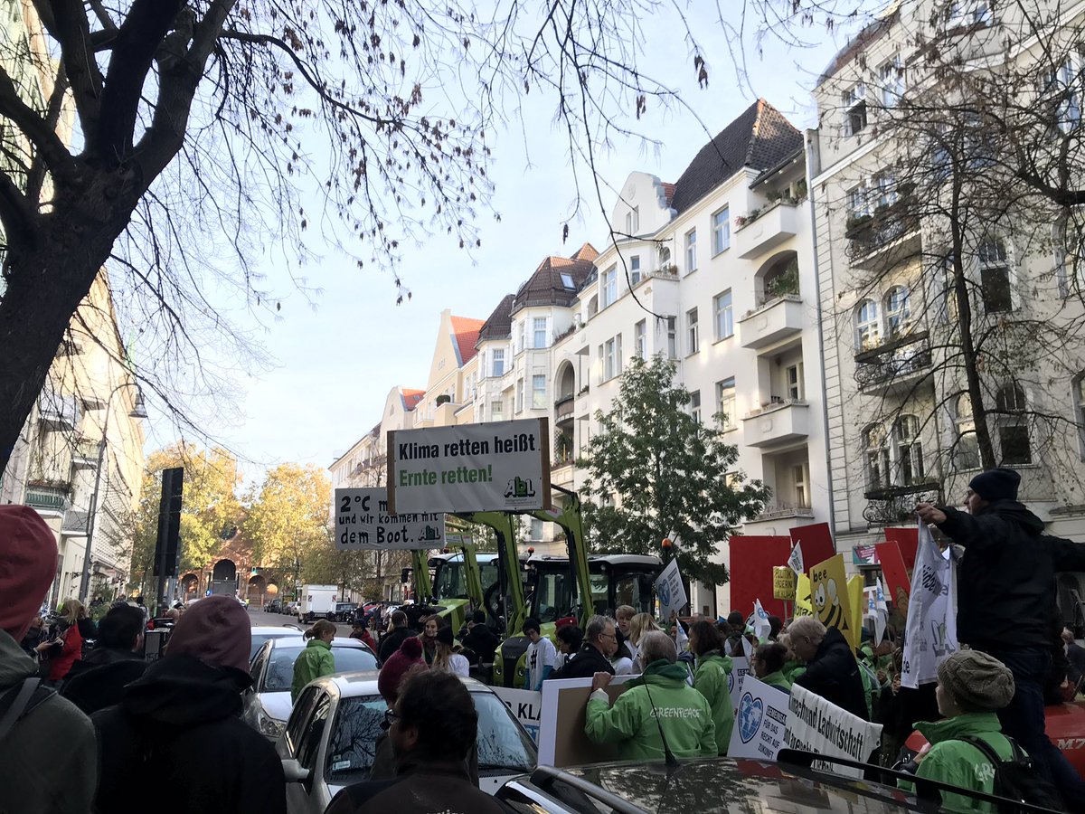 solidarity with <a href="/greenpeace_de/">Greenpeace e.V.</a> and families suing Germany‘s government for  #ClimateActionNow #klimaklage #ClimateCrisis
