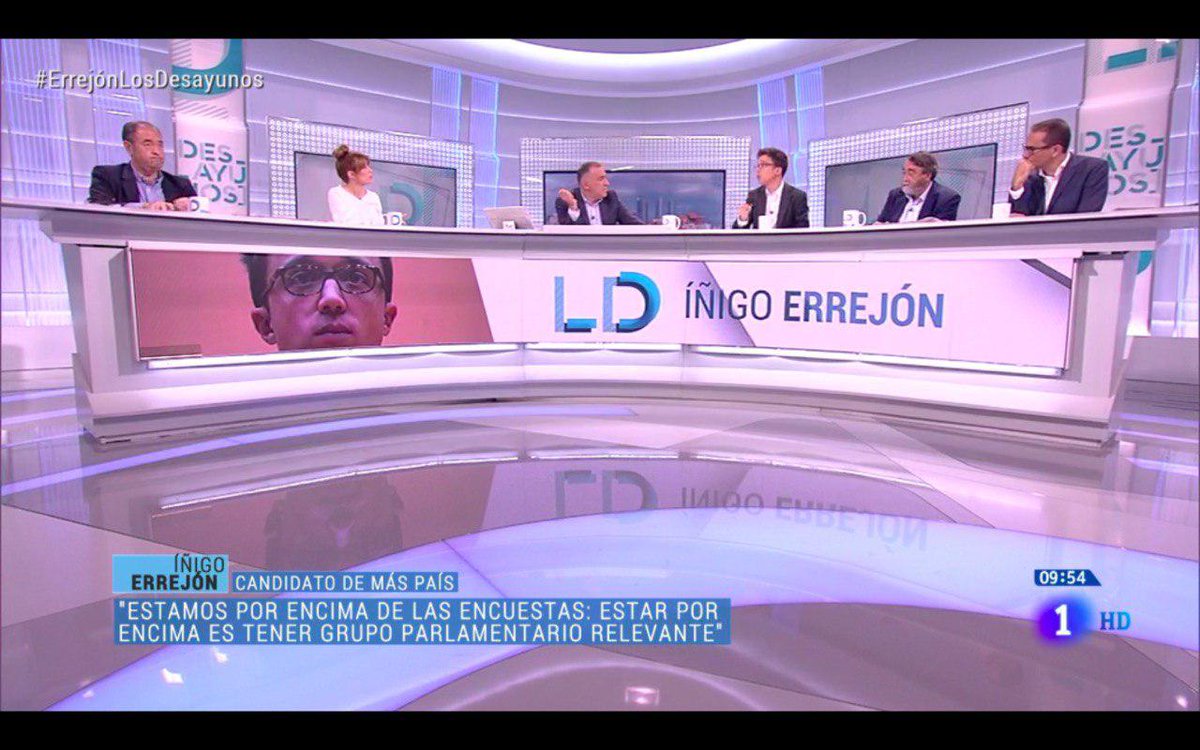 "Las encuestas tienen una notable dificultad en valorar a las formaciones nuevas. Estoy convencido de que estamos por encima de las encuestas, con un grupo propio importante." <a href="/ierrejon/">Íñigo Errejón</a> #LosDesayunos