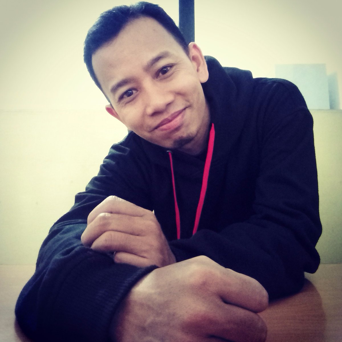 Dangdut Rehat
Istirahat sejenak biar badan tetap enak
Mari ikutan bersama Iyan Walet jaka dara

Kasih tau yuk perasaan jaka dara saat ini!
Kasih tau juga kondisi ditempat jaka dara sekarang berada!

(<a href="/Iyan_Hero/">Iyan Hero</a> )
#RadioSuaraMedan 
#SuaraMedan 
#Medan
#DangdutRehat