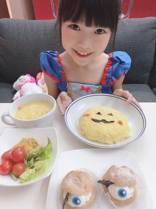 Twitterのコスプレ画像36