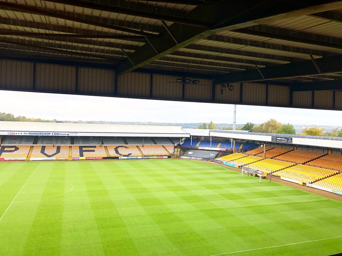 PVFCCommercial's tweet photo. 🗣 | The view from our CJ Bayley Suite. If you are interested in our hospitality packages, please email us at commercial@port-vale.co.uk  #PVFCCommercial https://t.co/FLs9ZKJPHE