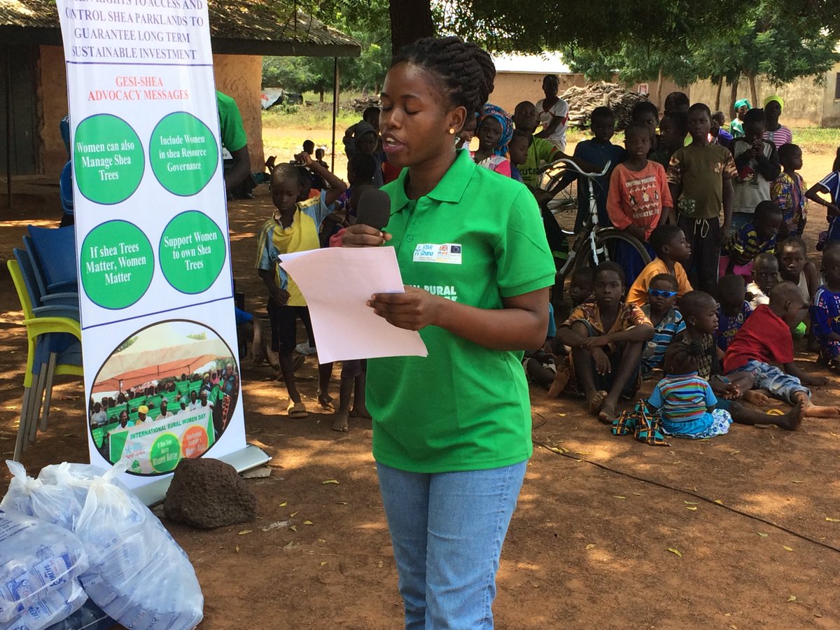 sheanetworkghan's tweet photo. PICTURES: SNG celebrates International Rural Women Day with the Chiefs and Women cooperative groups at Laligu in the Savelugu Municipality of the Northern Region.

#GESISHEA #StarGhana #Danida #PTSIF #UKAid #EuropeanUnion #DF #SIRDA https://t.co/yj9wrKaaaW