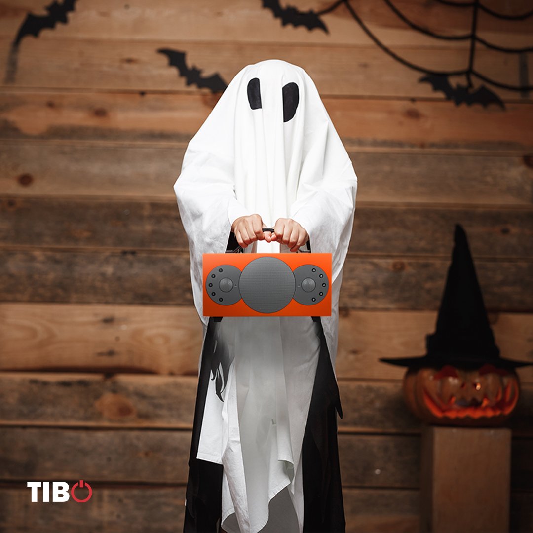 BOO! 👻
Feeling Spooky? Happy Halloween everyone 🎃
bit.ly/32YHdKK
#TIBO #Halloween #Sphere2 #PortableSpeakers #BluetoothSpeakers #Kameleon