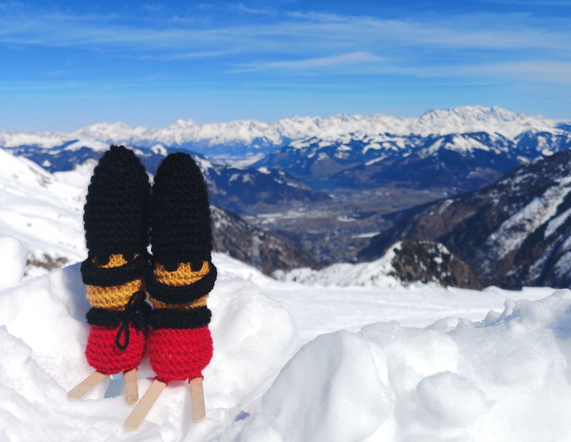 Thank you #zellamseekaprun for the hospitality and amazing photos from your beautiful ski resort ❄️🚠🎿Photo credits <a href="/zellamseekaprun/">Zell am See-Kaprun</a> ❄️ Good Luck in the next #bestskiresort2020 competition! #kitzsteinhorn#skicircus#ski#skiing#skiholidays#skiresort#austrianalps#go4ski