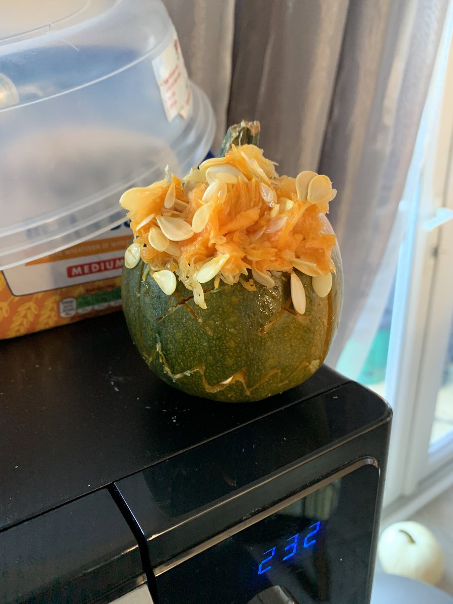 Mikey🦉 tweet media