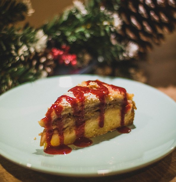 Celebrate #Christmas at the New Room with your friends and enjoy a buffet of delicious treats and homemade bakes all served in our festively decorated Horsefair Room. Prices start at £11 per person. For more information please email cafe@newroombristol.org.uk. #Bristol