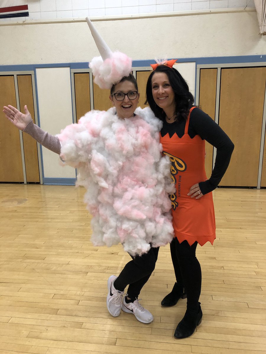 BVBockser's tweet photo. Happy Halloween!  @BuenaVistaWCSD @BVsMissAsch @bvmrspacific @mrsgbvwcsd @BVsMsHa https://t.co/6OEKq8dG62