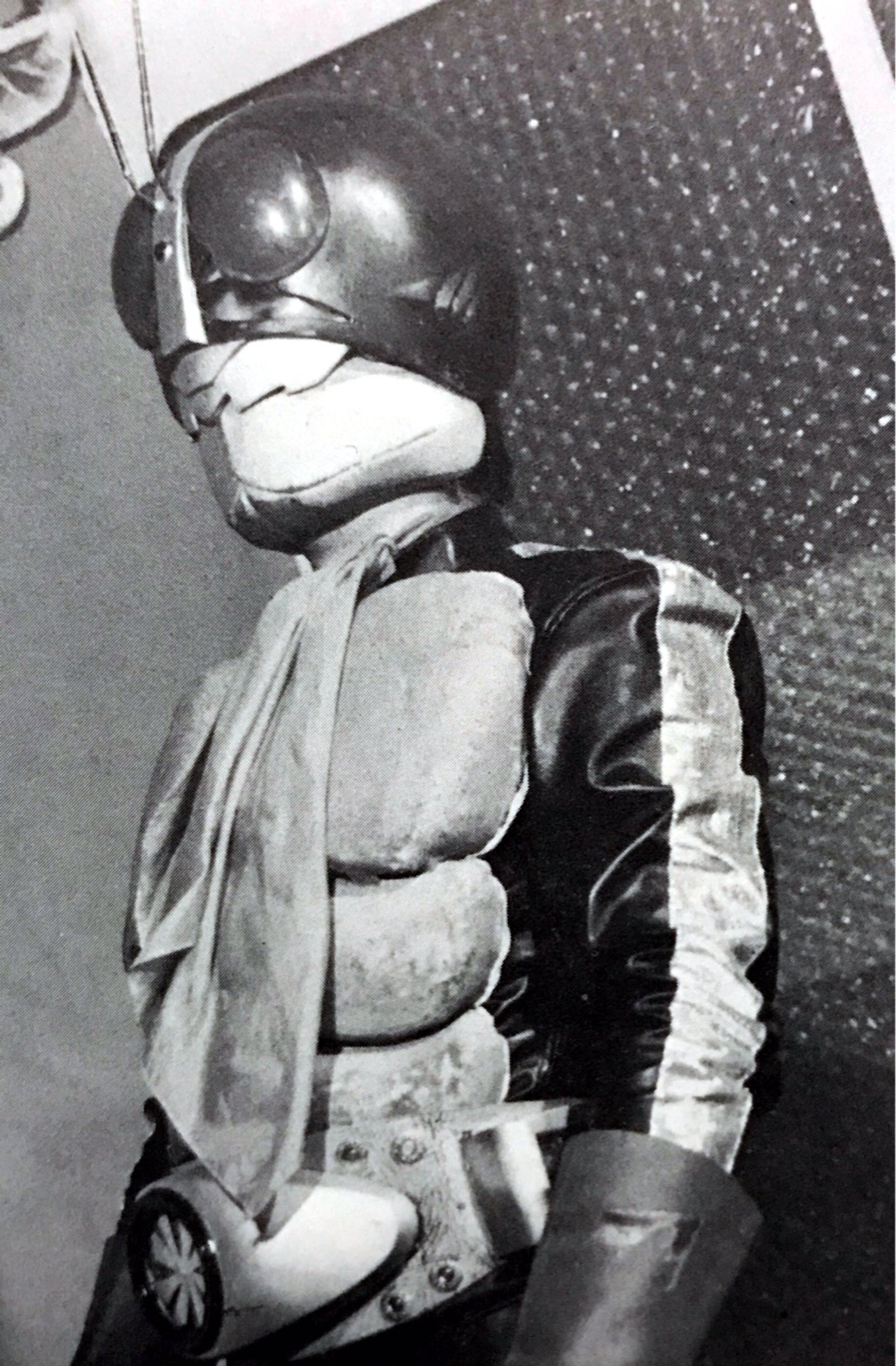 希少 実使用 仮面ライダー 電王 実物マスク ライダーマスクコレクション仮面ライダー電王ロッドフォーム訳有