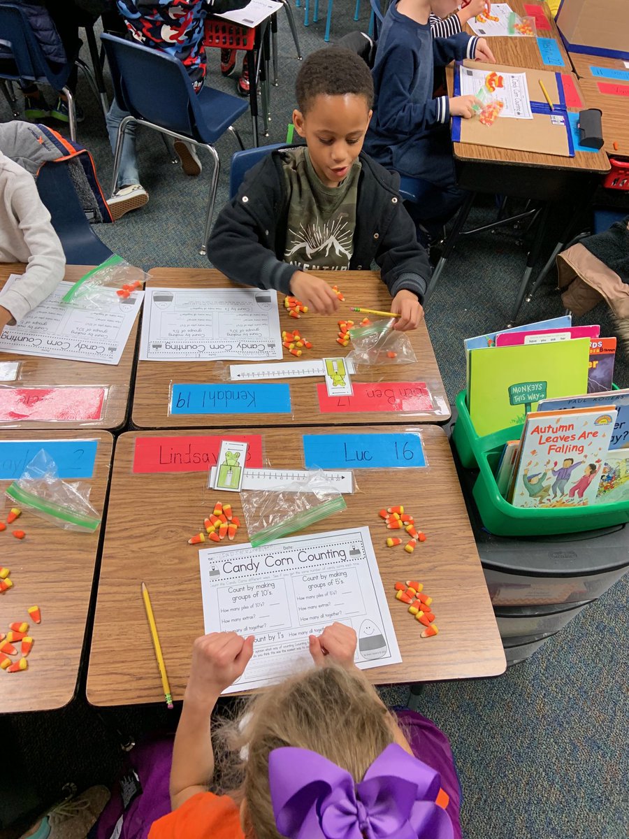 JoyceMbrannen's tweet photo. Practicing counting by 10s, 5s, and 1s! @KuehnleKISD #candycornfun https://t.co/W9uv5csbkU