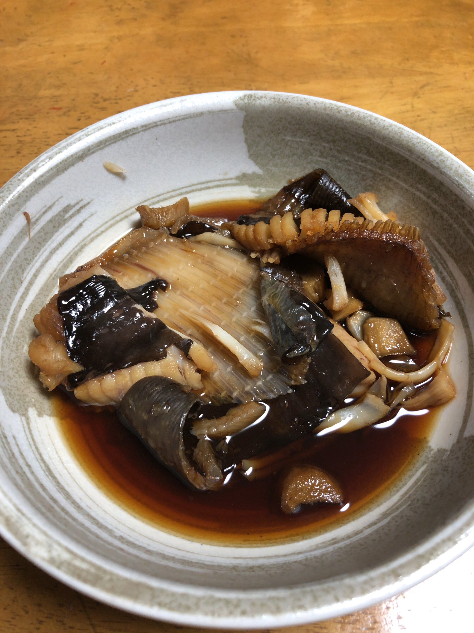 渡辺 机上 Dandonban Ant Onion Lupus211 Osahiro Mio Sng コッペの 煮付けはこんな感じになりました アンモニア臭いのでは と思ったら全然そんな事は無いとレシピにもありましたが 気になりませんでした 中の骨はもっと煮込んだり圧力鍋使えば軟骨