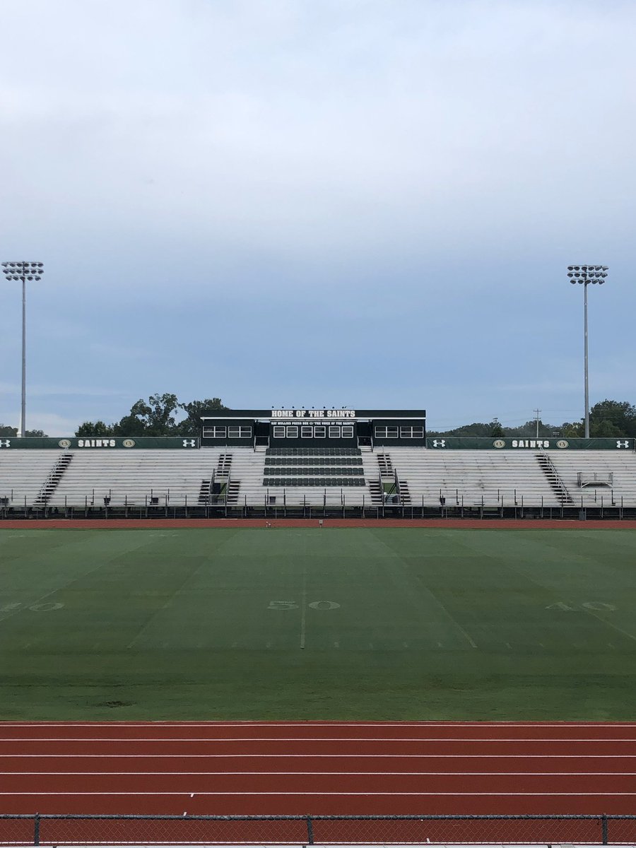 PmooreMedia's tweet photo. Gameday edit for my schools Region Championship tomorrow! https://t.co/u90T7CnHU3