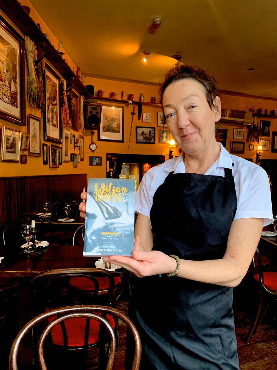 Solera_Wine's tweet photo. A little tapas and light reading for lunch this afternoon @lastapasdublin  #wine #tapas #ThursdayThoughts @Wilsononwine @smullenj @frankstero @tomasclancy @tomdoorley https://t.co/UDE2cmOTcw