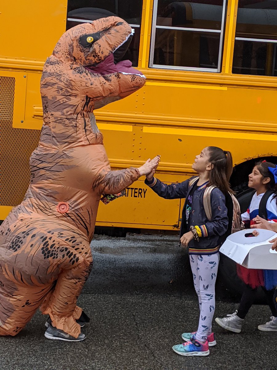 Happy Halloween! I think I should greet our students like this everyday!