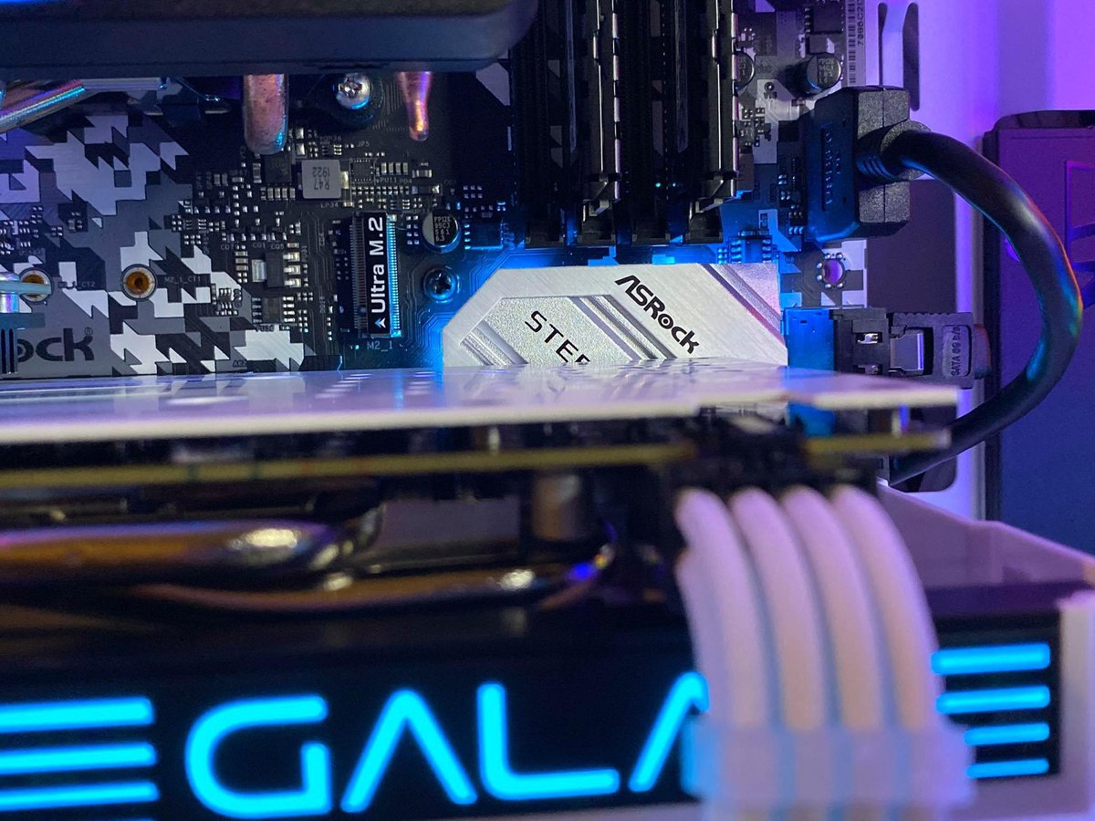 fazleyjalal's tweet photo. Cont...

Slev.30 Premium Cable Sleeve White
TP-LINK AC1200 PCIe Wireless Adapter
LG 24MK430H-B Monitor 
Marvo Scorpion CM370 4 In 1 Gaming Starter Kit

🔴 RM4980

#omegatech #omegatechpc #omegatechmy https://t.co/SOayCyg3XA