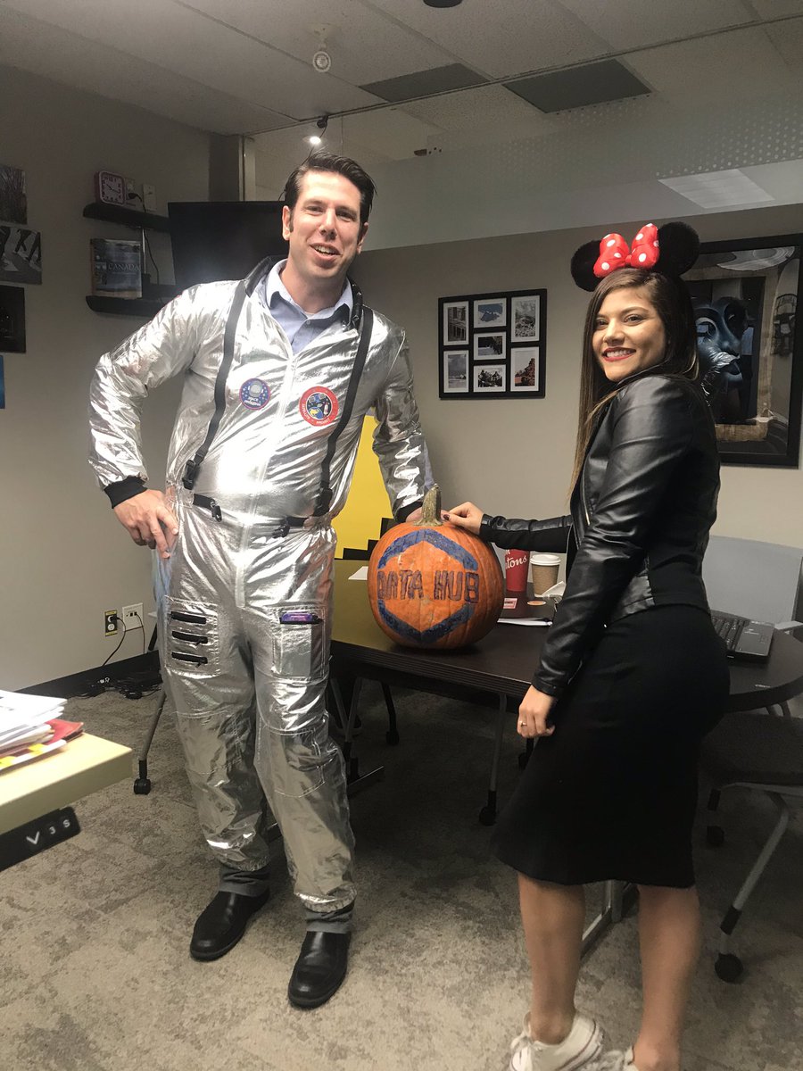 KelseyTonin's tweet photo. #PHACDataHub 1st placeโ๐ผโ๐ผ@LMurphyGC @DerekCarsonBlog @SheriffAbdou @1matthewchan https://t.co/nGBqw1nWoj
