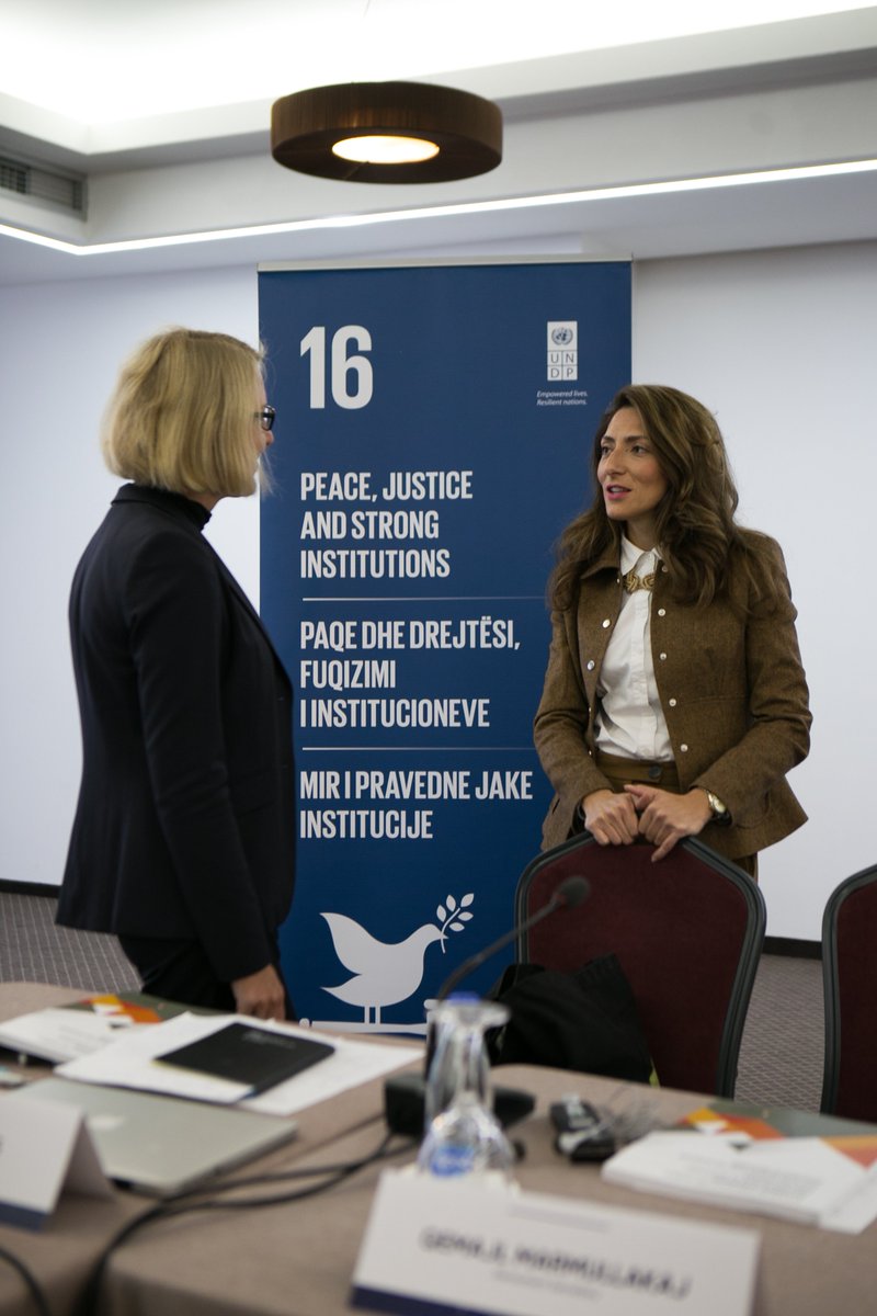 UNDP_Kosovo's tweet photo. SAEK II continues with the useful tools of #Corruption Risk Assessments towards strengthening institutional integrity. The latest CRA for the Chamber of Notaries will assist the efforts to enhance #transparency & #accountability of institutions. Report: https://t.co/IKr9KGQ576 https://t.co/8BZhyBuIt9