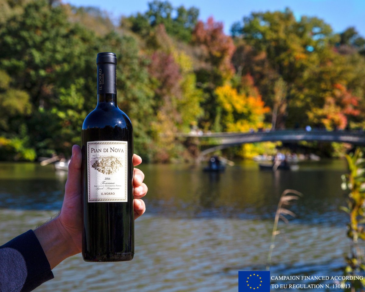 🍂 🍃  It's natural that our taste in wines changes with the seasons. Smooth and structured with silky tannins, #PianDiNova is a blend of 75% Syrah and 25% Sangiovese—showing all the dense fruit and savory undertones that make both of these grapes a classic match for Autumn.