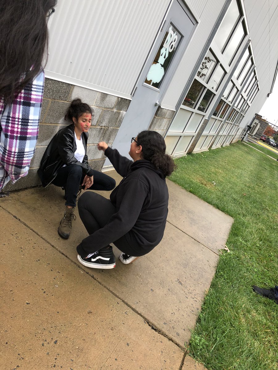 LHill_MPMS's tweet photo. What do you with your advanced class on a rainy Halloween after your favorite team wins the World Series? You take them outside to film for the movie trailers they’re making for Trouble by Gary Schmidt, of course!
#MPmiddle https://t.co/ez3qYrA45W