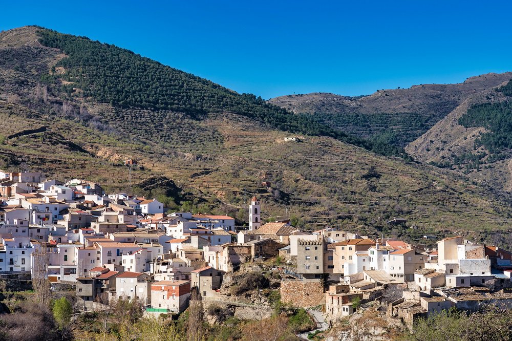 viveandalucia's tweet photo. #ViveAndalucia | Sierra de los Filabres, qué ver y cómo llegar https://t.co/uB3TmW2Xo5 vía @guiandalucia #Almeria https://t.co/4FGl21FIS5