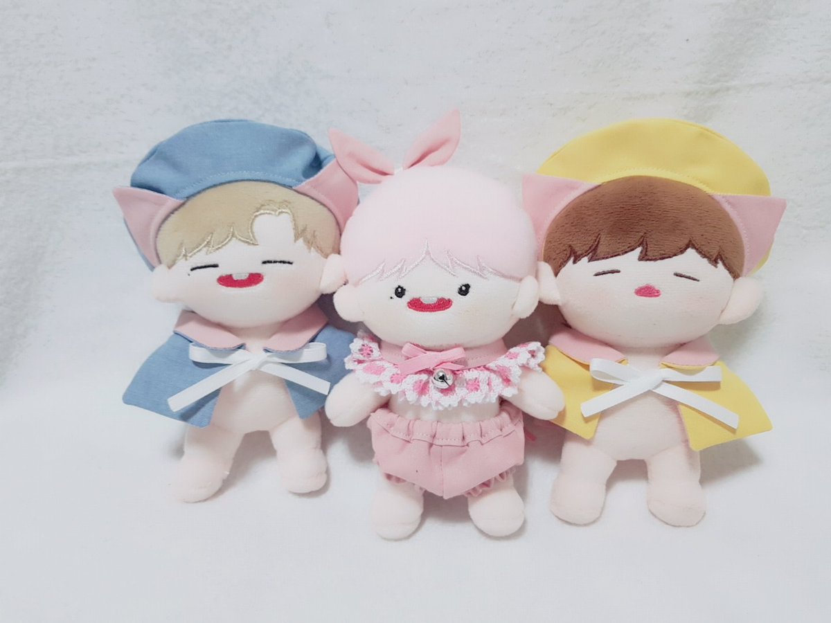 mylovesom's tweet photo. #애쉬녜리 #핑크녜리 #꼼뿌휘 #옹아리 #짼뭉이
귀여운 고양이 베레모와 망토
너무 귀여워
@X_X19900326 
오래 기다렸지만 정말 예뻐요 https://t.co/YdmkpWg7Wu