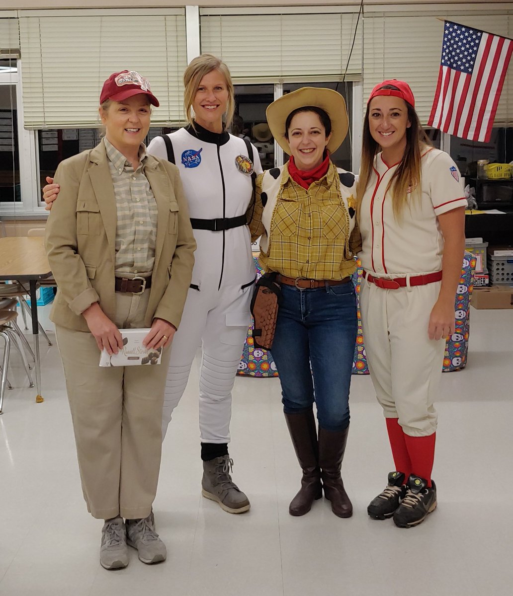 SraClarkCCHS's tweet photo. Another Halloween home run from the World Languages department! @ChristineLopar2 @ConoverKelly @PrincipalSzipp #cheekhs #TomHanks https://t.co/EfRDcm2KT8
