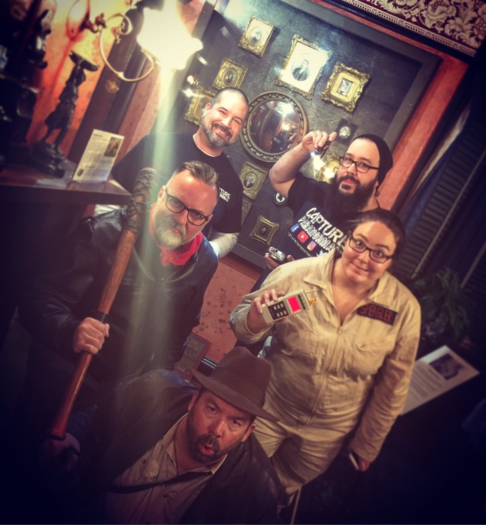 JACK1023ldn's tweet image. We ain't afraid of no ghosts. 👻 

#HappyHalloween #StaxMeghanLoop @CaptureParanorm #LdnOnt