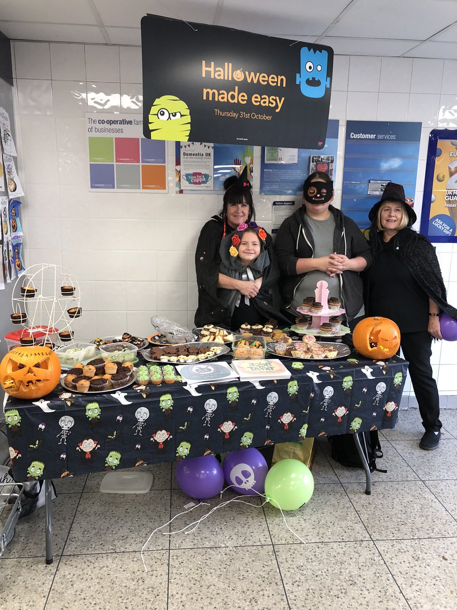 asbo85's tweet photo. Cake sale already underway😋at occupation road #teamoccy https://t.co/7BuJcJvFZd