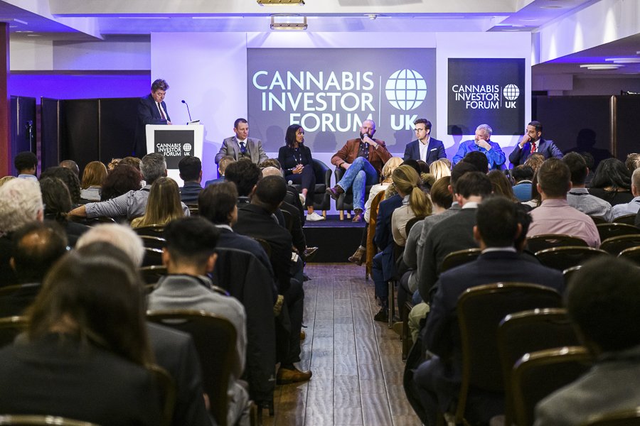 Nick_Pateras's tweet photo. Enjoyed representing @MateriaVentures at  the @CannaInvstForum last week, and being part of a vibrant dialogue on balancing Fortune 500 thinking with the agility of a cannabis start-up. https://t.co/1WETDVfwkP