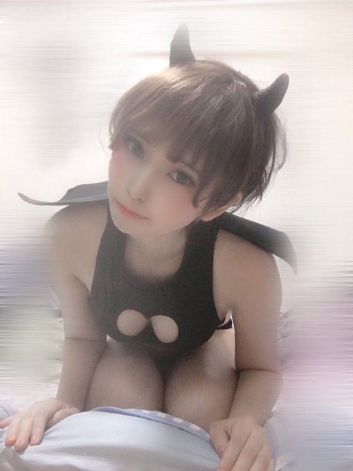 Twitterエロ垢の自撮りエロ画像14