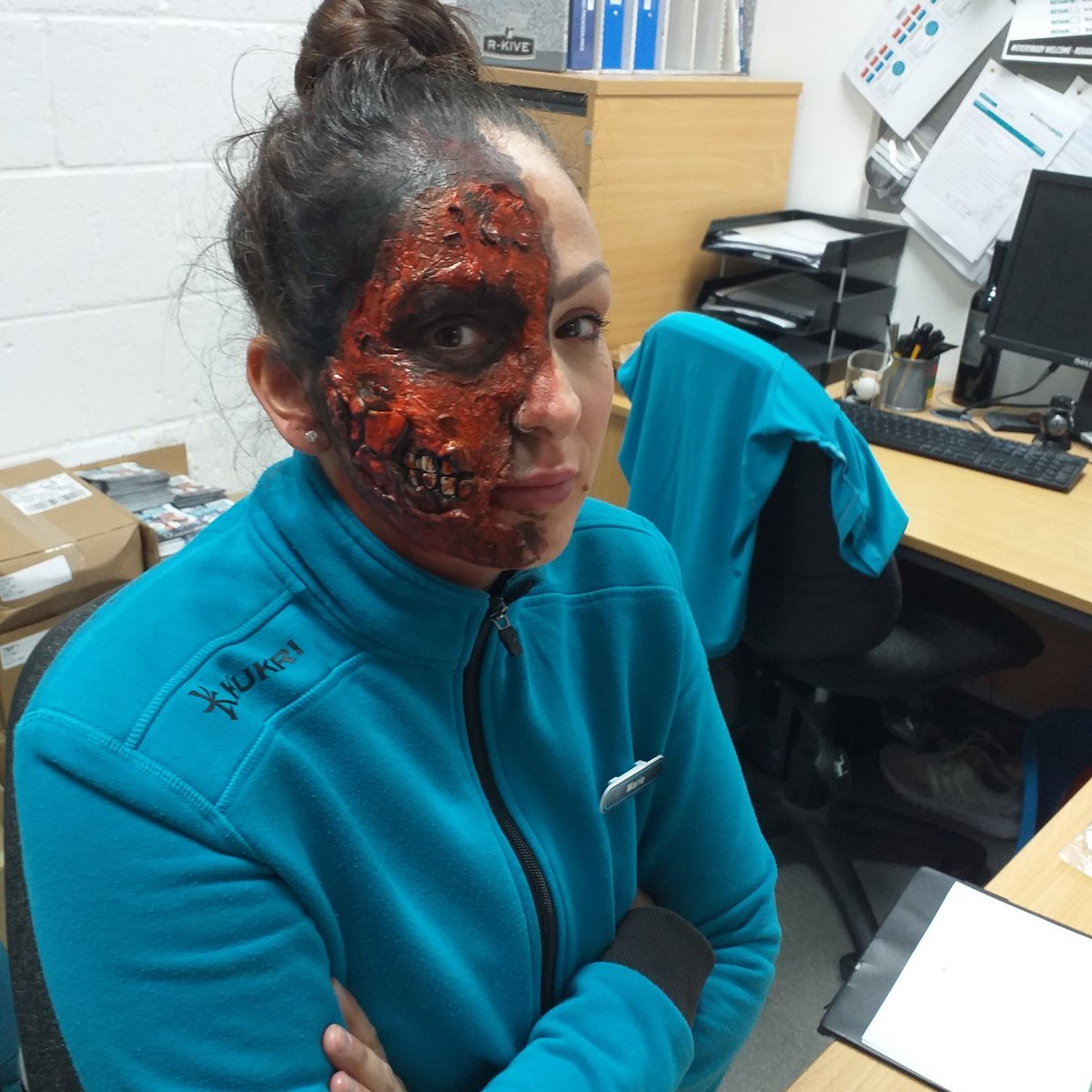 kenhercock's tweet photo. Spooky goings on at Pore Gym today must be the zero joining fee.Well done for making it fun for all!! https://t.co/ShyLdKs3uf