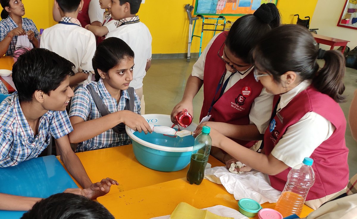 GroupCourt's tweet photo. βSharing is Caringβ, whether you are sharing a thing or art. At #CambridgeCourt group of schools, we believe in inculcating the habit of βsharingβ in our children.
#WhyCambridgeCourt #CambridgeCourtDifference #CambridgeCourtJaipur #UmangSchool #NGOVisit https://t.co/HyE3nflL3L