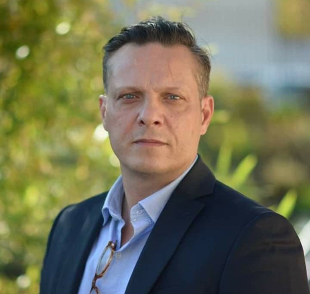 🎧; LE PODCAST DU JEUDI. Aujourd'hui, notre podcast est dédié au motonautisme sur la Seine avec Alexandre Planquette, fondateur de Navy Classic à notre micro ! 
>>> bit.ly/j-ecoute-le-po… 
@tourisme92 <a href="/hautditeur/">HTDTR</a> <a href="/Ville_Asnieres/">Mairie d'Asnières-sur-Seine</a>  <a href="/CPortuaire/">Communaute Portuaire de Paris</a> @Haropaports #podcast #seine