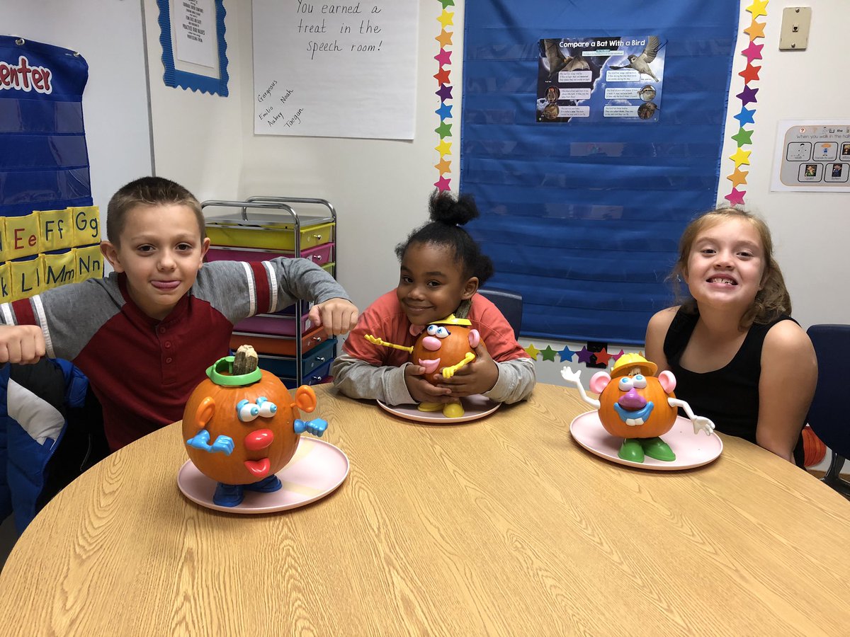 Expanding sentences and building language skills with Mr. and Mrs. Pumpkin Head #eefamily