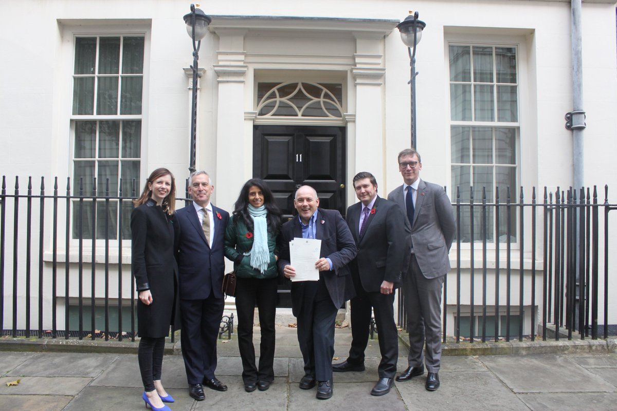 AxeReadingTax's tweet image. Today, @Konnie_Huq headed to Downing Street to join almost 100 parliamentarians in calling for an end to the unfair 20% tax on eBooks with @JDLiteracyTrust, @StephenLotinga @Eleanorthomps0n @halfon4harlowMP  &amp;amp; @ALewerMBE. Join the campaign @ axethereadingtax.org/get-involved @AxeReadingTax