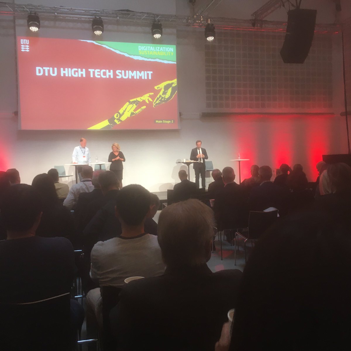 TalitaEA's tweet photo. ‘Can the Nordic Tech DNA become a global brand?’ @BosseStine på @DTUtweet #hightechsummit @MJastrup @djoefqvesel #techdk #techkommissionen https://t.co/436aRzj9p4