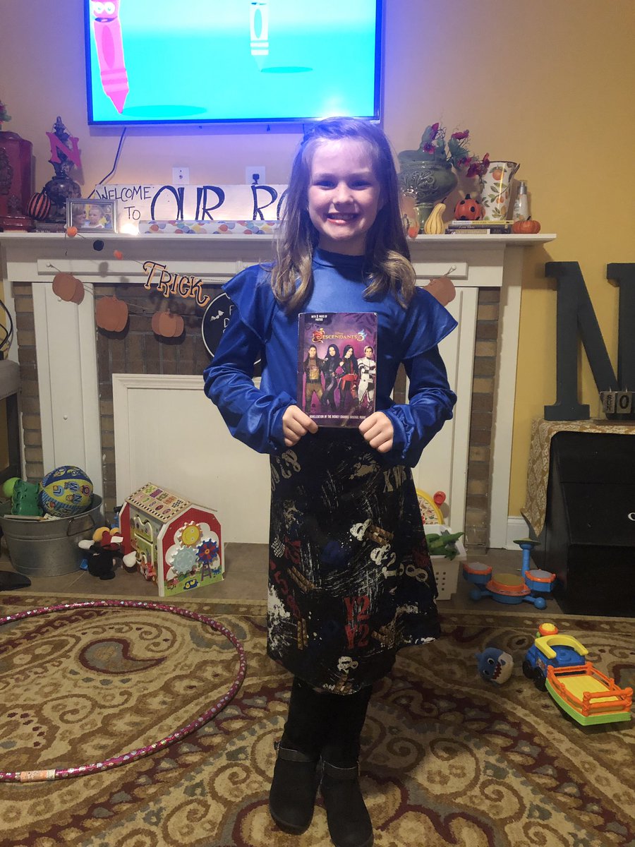 NeelCoach's tweet image. Two cuties! Love these 2!