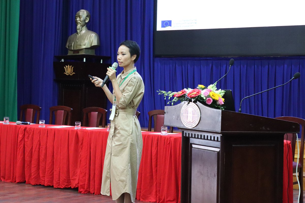 SelenaLe_wsafe's tweet photo. Delivered a speech of Youth employment- How to be a Straberry - the art of being a partner
From V2Work National Conference for Graduate Employment and Entrepreneurship
Hosted by USSH Vietnam 🇻🇳
#V2Work #GratudeEmployment #Entrepreneurship https://t.co/BTGg4Q5Bsh