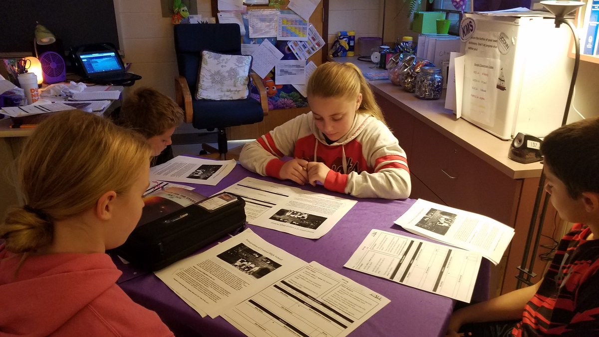lscag's tweet photo. It may be Halloween, but the All-Star  students are working on "getting the gist" to increase their reading comprehension! @MrsBernardReads @devin_kearns @MarnyKindness @LeslieA626 @teachercrandall @MAlmeida157 https://t.co/MxqQACNTLY