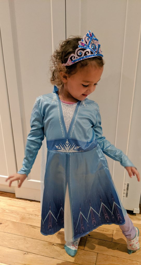 School Costume! #Elsa #Frozen2 #frozenfanatics @BTtoronto