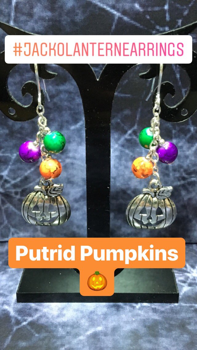 VKWJewellery's tweet photo. @HandmadeHour These pumpkin earrings have gotten a lot of attention, plus I’m having a #Halloween2019 flash sale at my Amazon Handmade store https://t.co/sF7C2ZHyMS