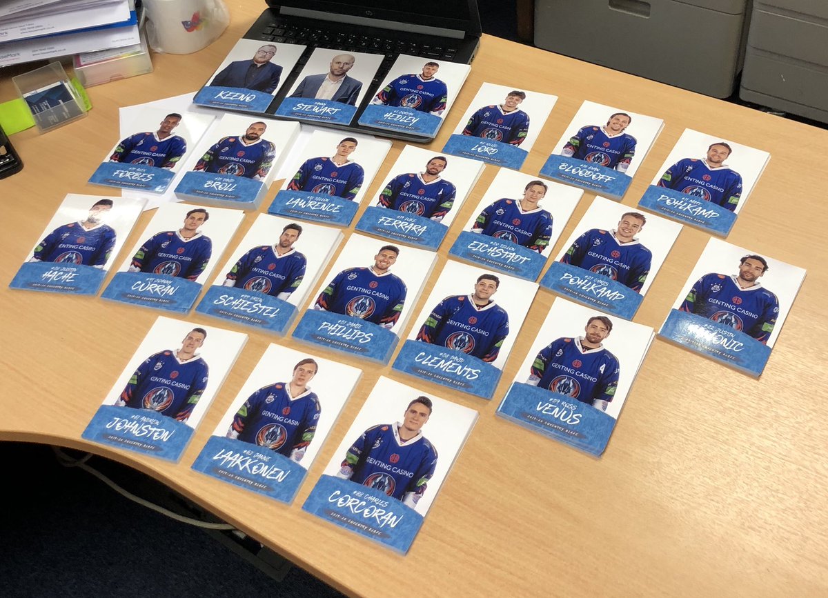 ColorcoCoventry's tweet image. When work is crazy and then you sort this lot out, well I can’t moan they are a good looking bunch @covblazehockey 💙🐲🏒🥅 xx