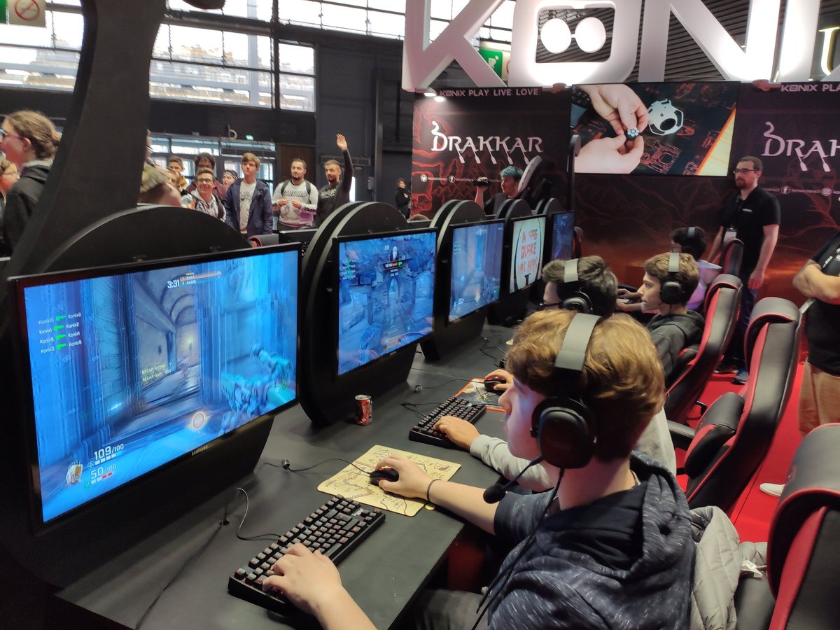 SuPr3m3_85's tweet photo. @Quake_FR sur le stand @KonixInteract c'était le feu ! https://t.co/PTOm81RDFm