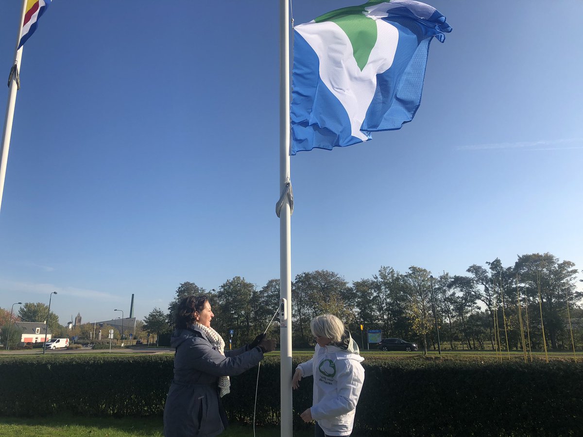 NoteboomKaylee's tweet image. Vegan vlag in Tholen #Vegan