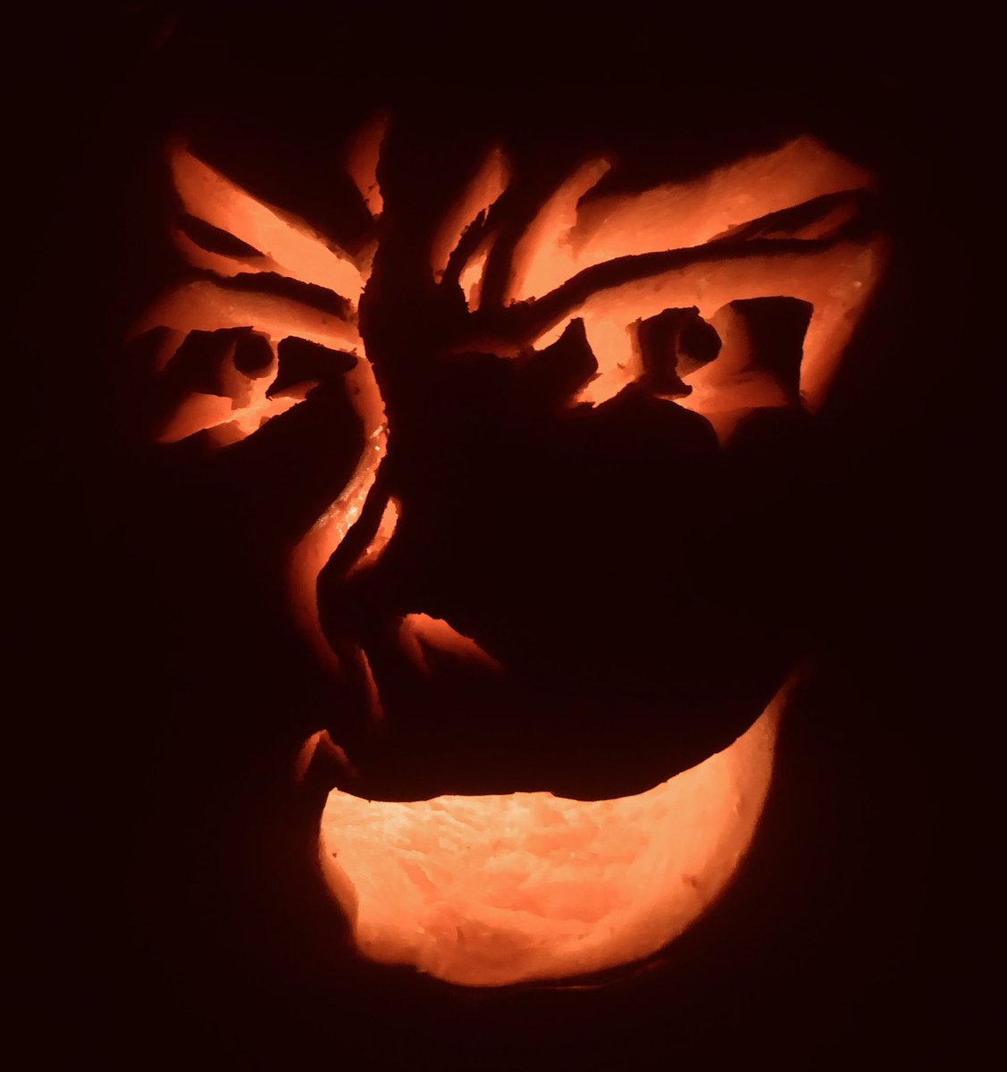 AsunaStacia's tweet image. You thought this was a normal pumpkin, but no... IT WAS ME, DIO #JJBA #halloween2019
