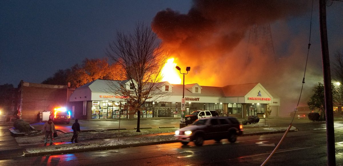 CBattistaTV's tweet photo. As @WCIA3Jack was checking on the roads in #Leader3 he came across this fire in #Bloomington He’s working on getting more details from first responders now @WCIA3  @WMBDNews https://t.co/AxwnP2FjhR